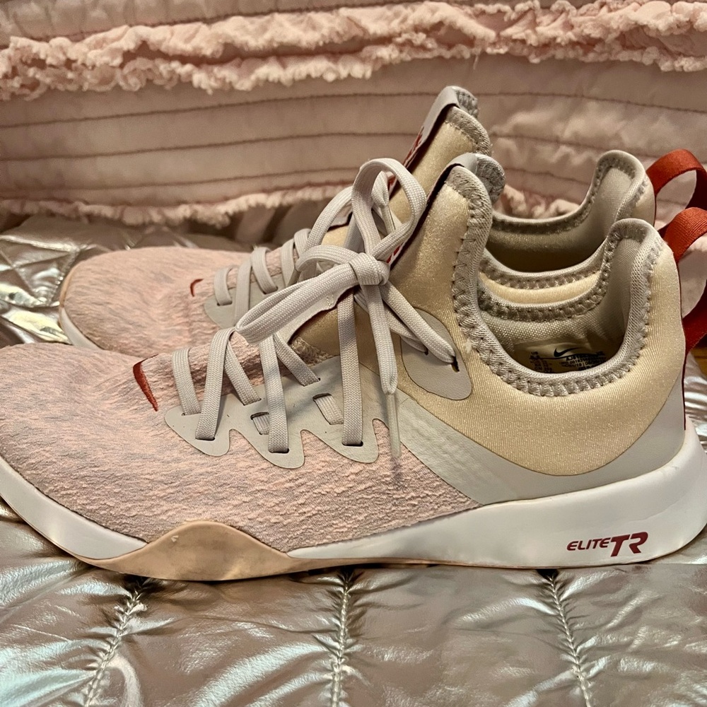 Nike Foundation Elite Gray/Redwood - Size 8.5